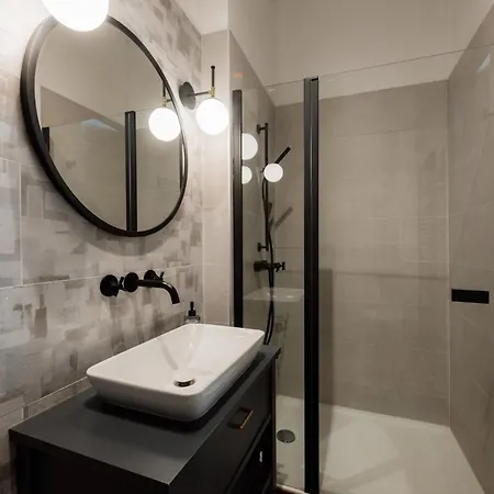 Main Square & Apartament