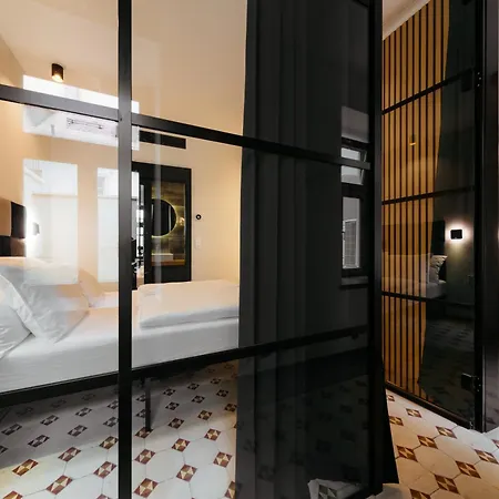 Apartament Main Square &