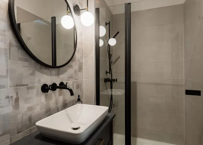 Main Square Rooms Appartement